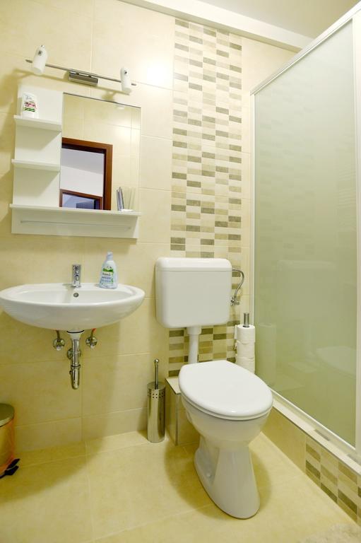 Corner Apartman Eger Kamer foto